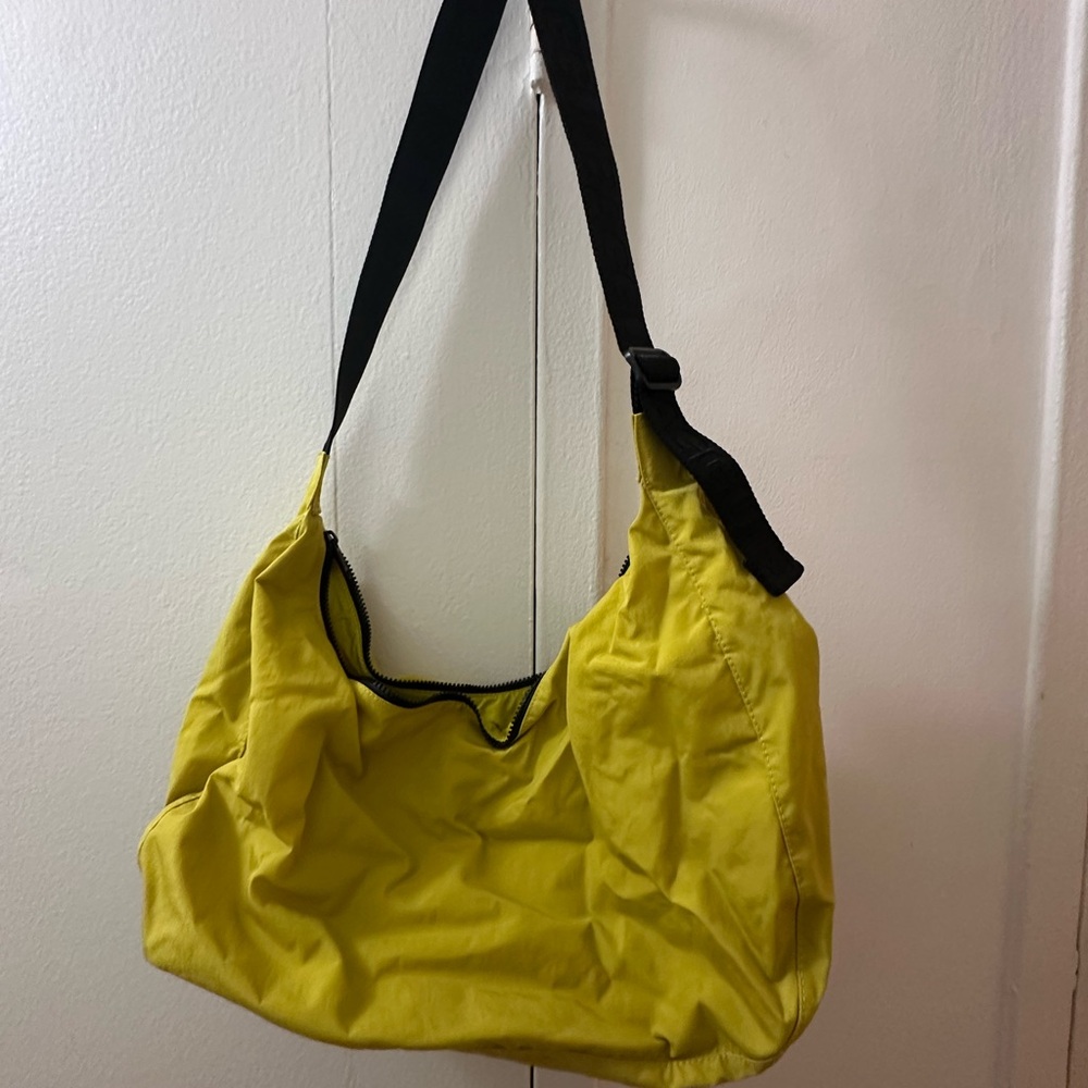 Baggu Large Crescent Bag in Sour
